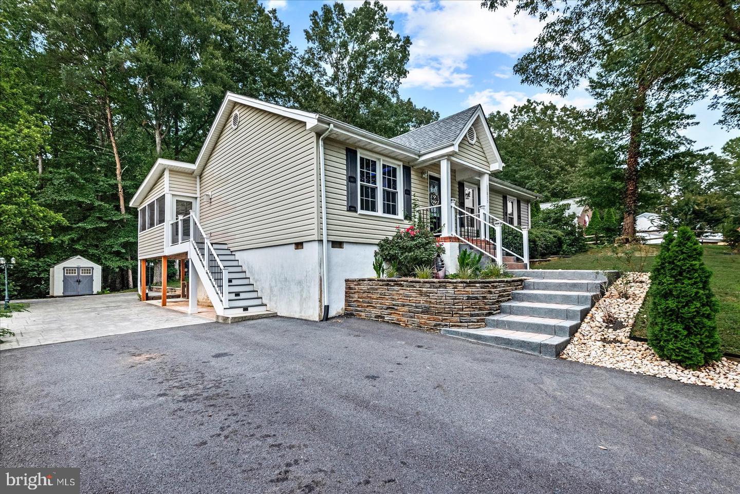 11015 ABBEY LN, FREDERICKSBURG, Virginia 22407, 3 Bedrooms Bedrooms, ,2 BathroomsBathrooms,Residential,For sale,11015 ABBEY LN,VASP2034514 MLS # VASP2034514