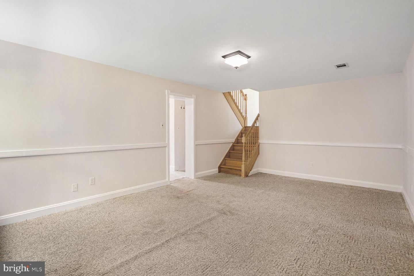 11039 DEL RIO DR, FAIRFAX, Virginia 22030, 4 Bedrooms Bedrooms, ,2 BathroomsBathrooms,Residential,For sale,11039 DEL RIO DR,VAFX2253862 MLS # VAFX2253862