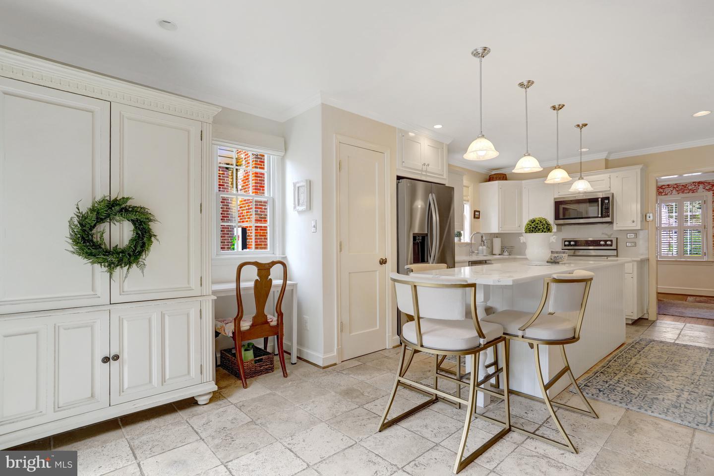 1114 N HARRISON ST, ARLINGTON, Virginia 22205, 4 Bedrooms Bedrooms, ,2 BathroomsBathrooms,Residential,For sale,1114 N HARRISON ST,VAAR2060326 MLS # VAAR2060326