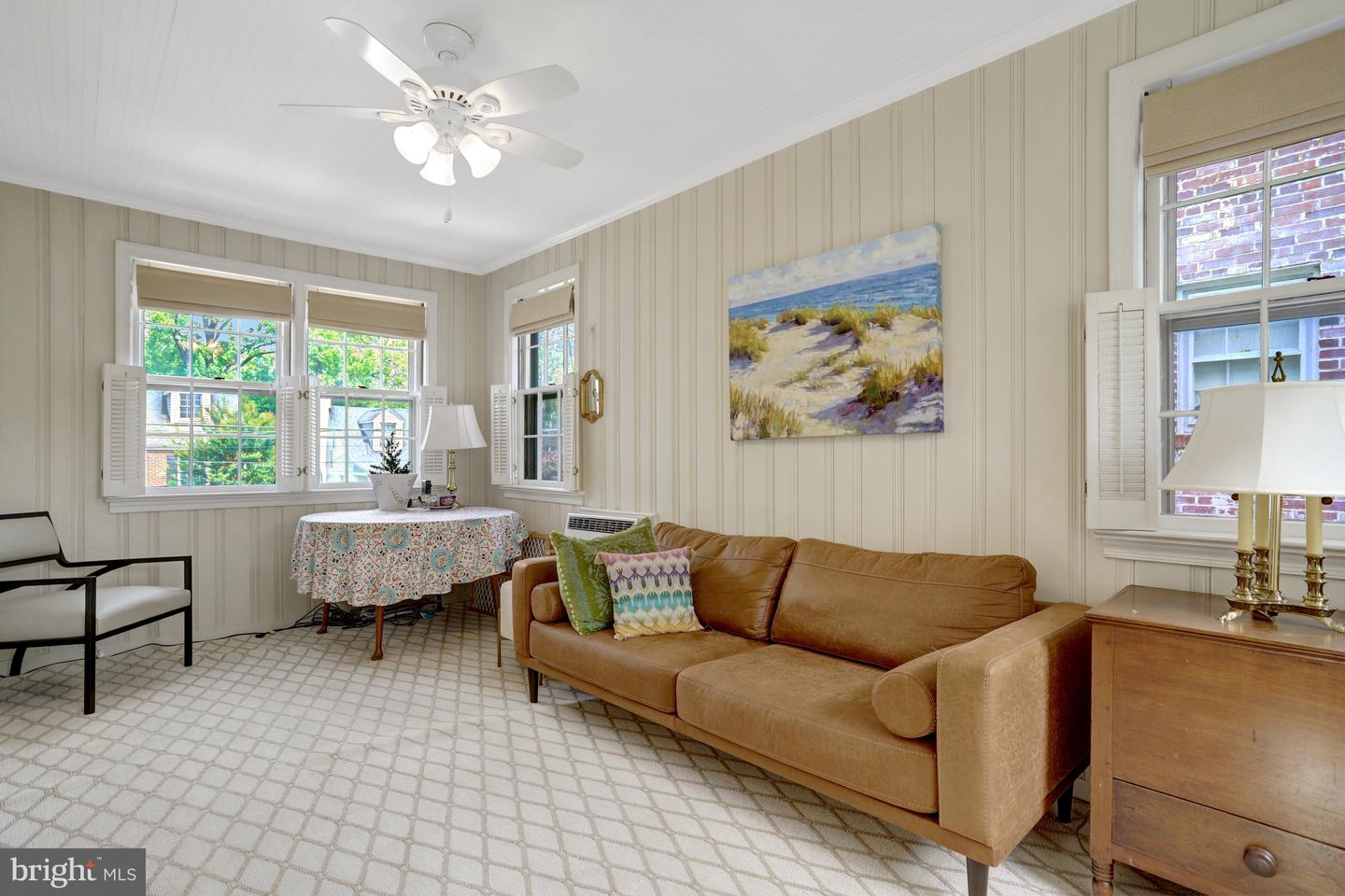 1114 N HARRISON ST, ARLINGTON, Virginia 22205, 4 Bedrooms Bedrooms, ,2 BathroomsBathrooms,Residential,For sale,1114 N HARRISON ST,VAAR2060326 MLS # VAAR2060326