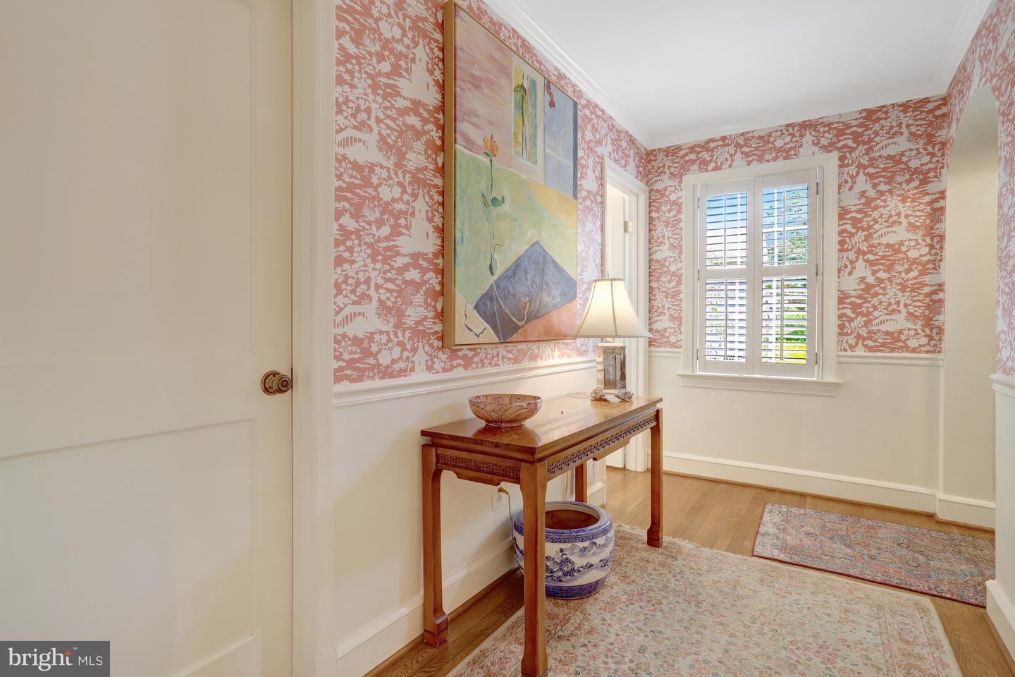 1114 N HARRISON ST, ARLINGTON, Virginia 22205, 4 Bedrooms Bedrooms, ,2 BathroomsBathrooms,Residential,For sale,1114 N HARRISON ST,VAAR2060326 MLS # VAAR2060326