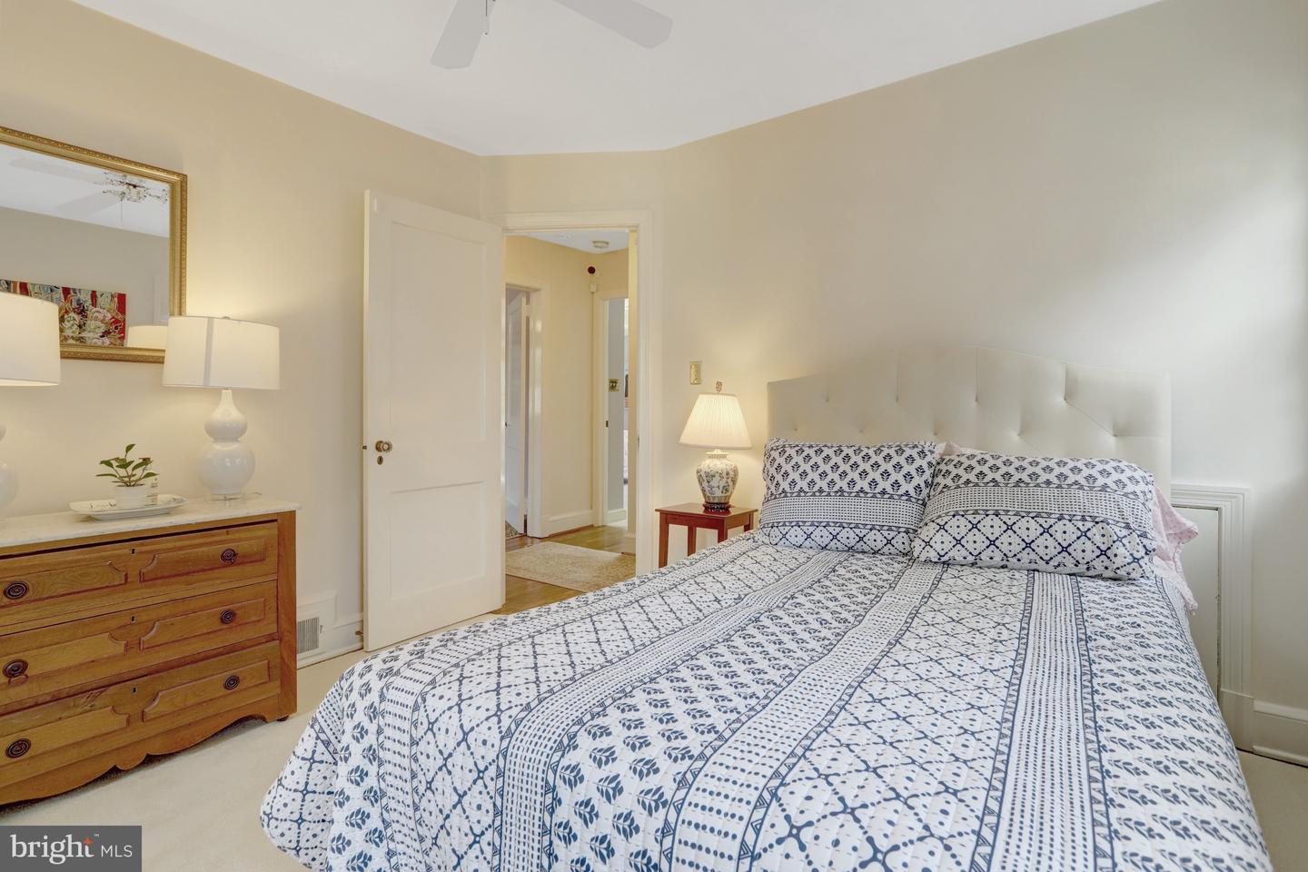 1114 N HARRISON ST, ARLINGTON, Virginia 22205, 4 Bedrooms Bedrooms, ,2 BathroomsBathrooms,Residential,For sale,1114 N HARRISON ST,VAAR2060326 MLS # VAAR2060326