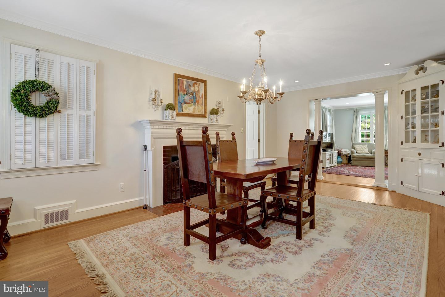 1114 N HARRISON ST, ARLINGTON, Virginia 22205, 4 Bedrooms Bedrooms, ,2 BathroomsBathrooms,Residential,For sale,1114 N HARRISON ST,VAAR2060326 MLS # VAAR2060326