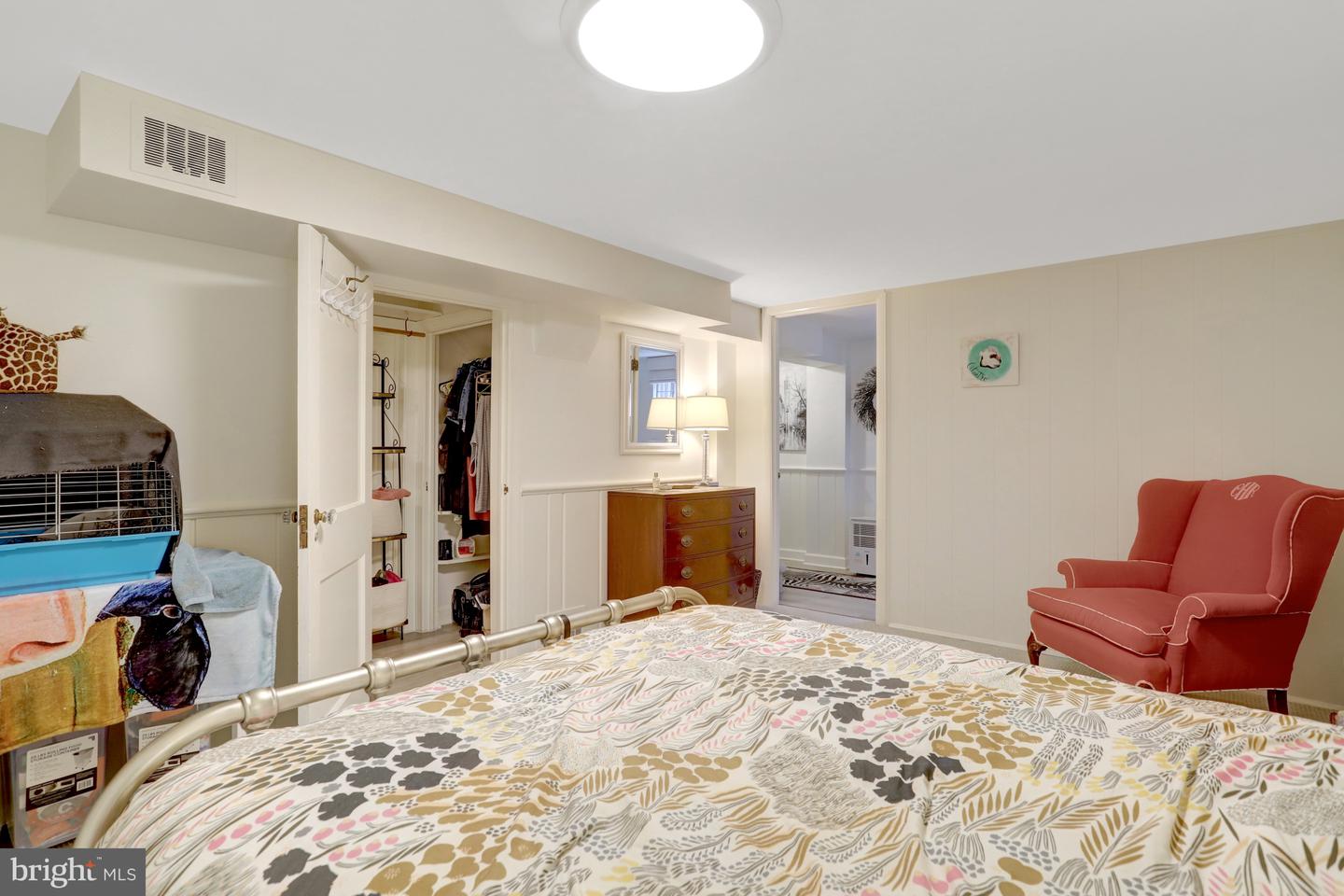1114 N HARRISON ST, ARLINGTON, Virginia 22205, 4 Bedrooms Bedrooms, ,2 BathroomsBathrooms,Residential,For sale,1114 N HARRISON ST,VAAR2060326 MLS # VAAR2060326