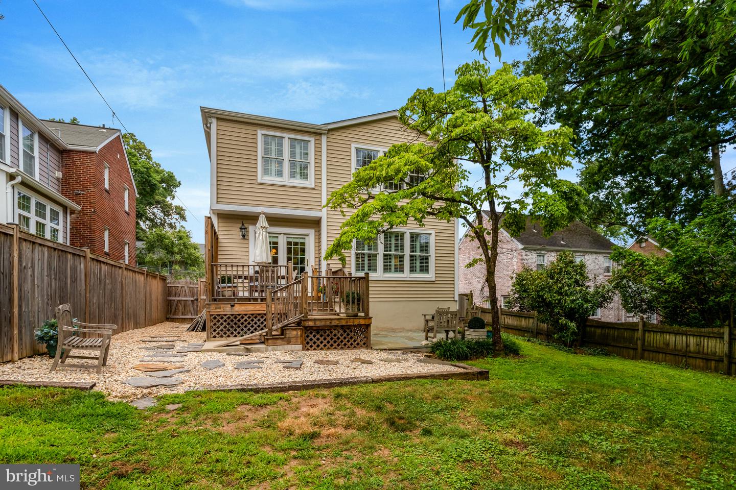 1114 N HARRISON ST, ARLINGTON, Virginia 22205, 4 Bedrooms Bedrooms, ,2 BathroomsBathrooms,Residential,For sale,1114 N HARRISON ST,VAAR2060326 MLS # VAAR2060326