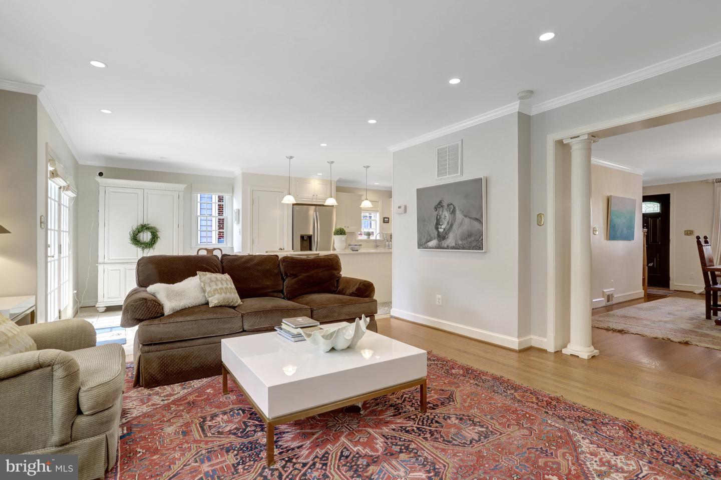 1114 N HARRISON ST, ARLINGTON, Virginia 22205, 4 Bedrooms Bedrooms, ,2 BathroomsBathrooms,Residential,For sale,1114 N HARRISON ST,VAAR2060326 MLS # VAAR2060326