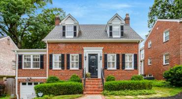 1114 N HARRISON ST, ARLINGTON, Virginia 22205, 4 Bedrooms Bedrooms, ,2 BathroomsBathrooms,Residential,For sale,1114 N HARRISON ST,VAAR2060326 MLS # VAAR2060326