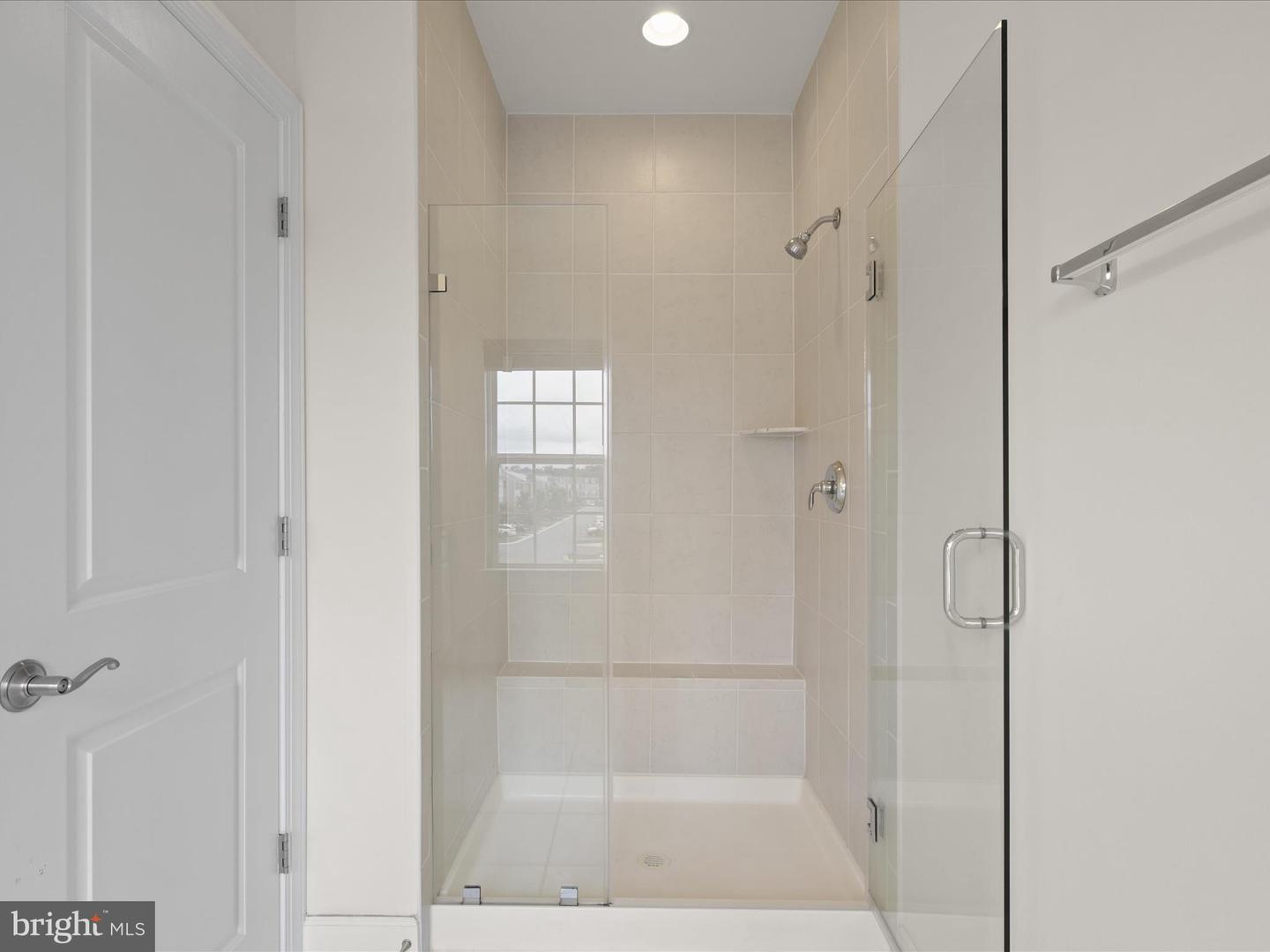 10523 HINTON WAY, MANASSAS, Virginia 20112, 3 Bedrooms Bedrooms, ,3 BathroomsBathrooms,Residential,For sale,10523 HINTON WAY,VAPW2098720 MLS # VAPW2098720