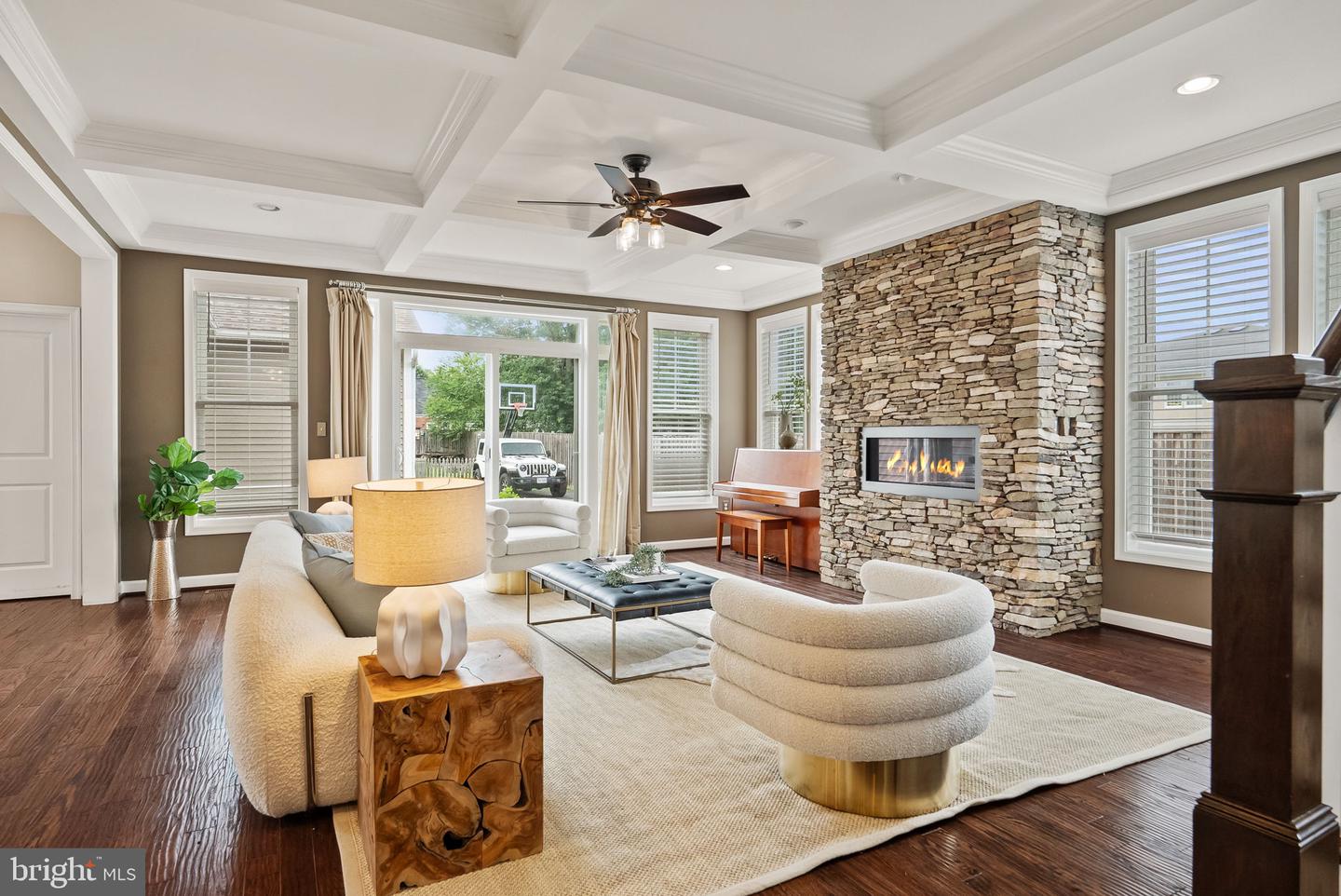 4798 VIRGINIA ST, ALEXANDRIA, Virginia 22312, 5 Bedrooms Bedrooms, ,5 BathroomsBathrooms,Residential,For sale,4798 VIRGINIA ST,VAFX2254138 MLS # VAFX2254138