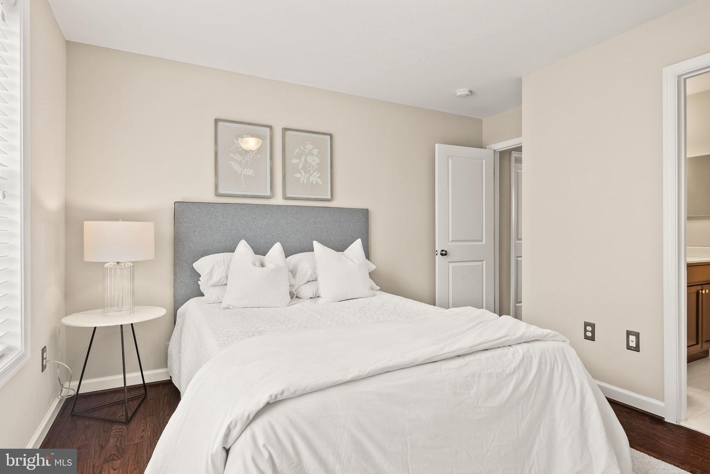 4798 VIRGINIA ST, ALEXANDRIA, Virginia 22312, 5 Bedrooms Bedrooms, ,5 BathroomsBathrooms,Residential,For sale,4798 VIRGINIA ST,VAFX2254138 MLS # VAFX2254138