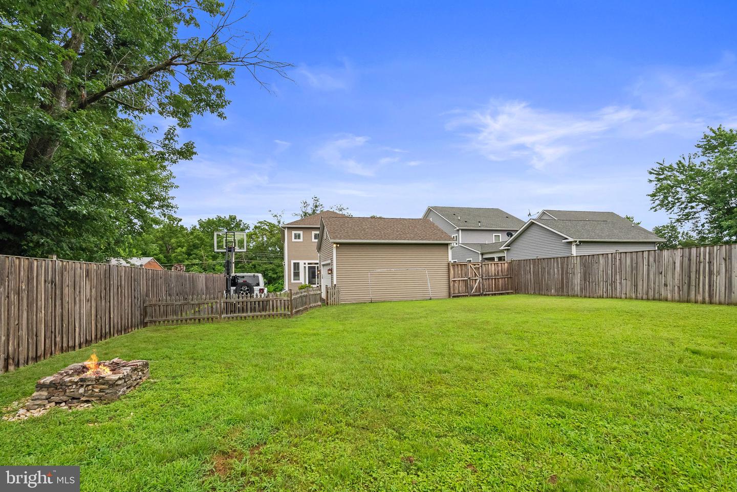 4798 VIRGINIA ST, ALEXANDRIA, Virginia 22312, 5 Bedrooms Bedrooms, ,5 BathroomsBathrooms,Residential,For sale,4798 VIRGINIA ST,VAFX2254138 MLS # VAFX2254138