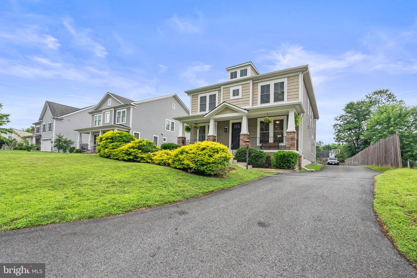 4798 VIRGINIA ST, ALEXANDRIA, Virginia 22312, 5 Bedrooms Bedrooms, ,5 BathroomsBathrooms,Residential,For sale,4798 VIRGINIA ST,VAFX2254138 MLS # VAFX2254138