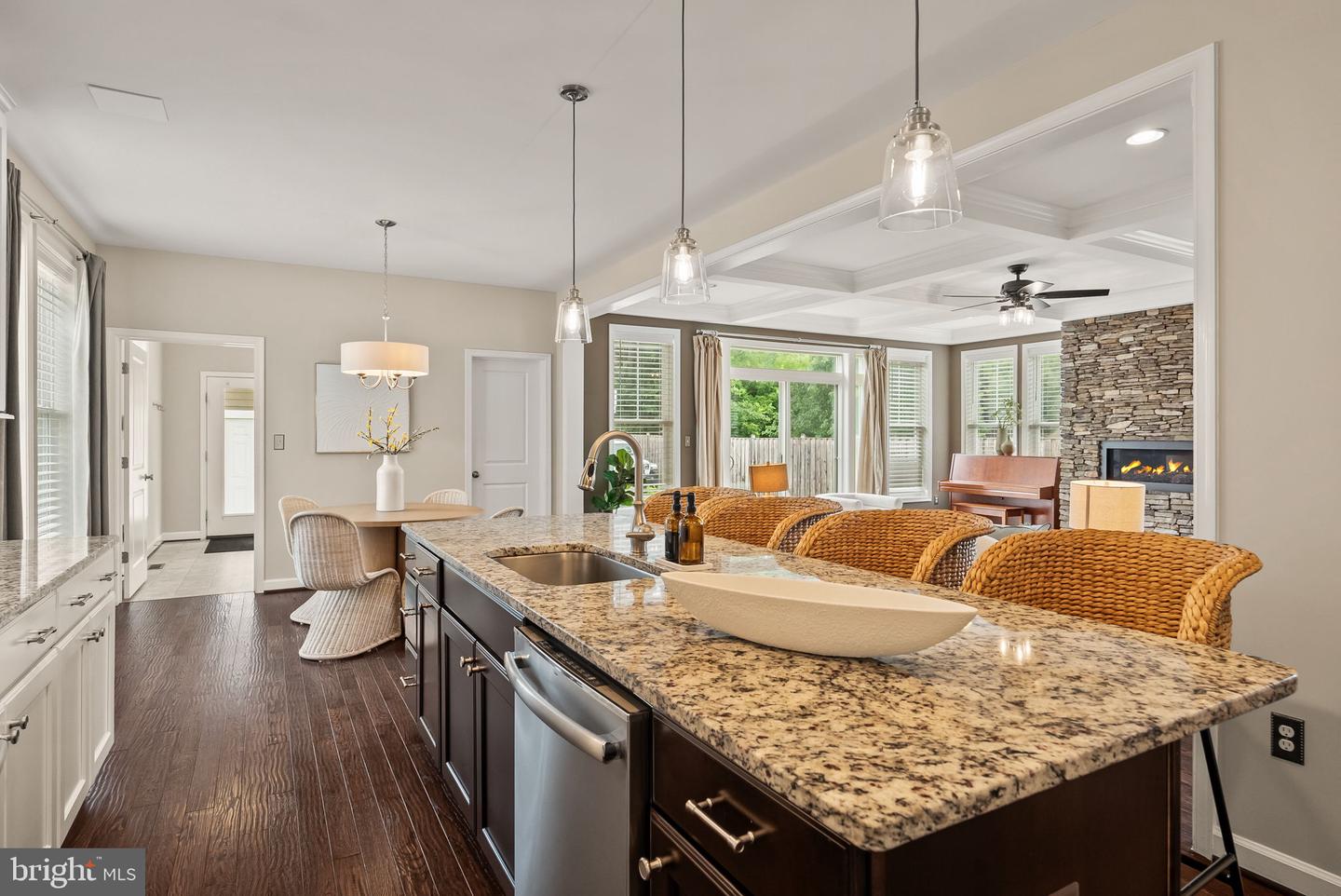 4798 VIRGINIA ST, ALEXANDRIA, Virginia 22312, 5 Bedrooms Bedrooms, ,5 BathroomsBathrooms,Residential,For sale,4798 VIRGINIA ST,VAFX2254138 MLS # VAFX2254138