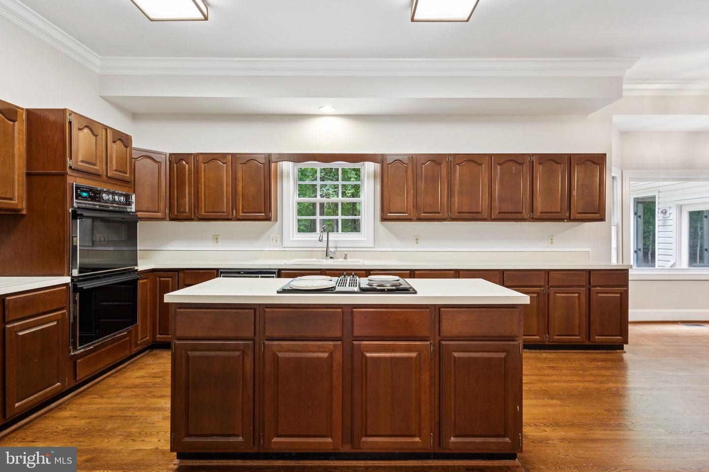 7505 WILLOWBROOK RD, FAIRFAX STATION, Virginia 22039, 5 Bedrooms Bedrooms, ,3 BathroomsBathrooms,Residential,For sale,7505 WILLOWBROOK RD,VAFX2254200 MLS # VAFX2254200