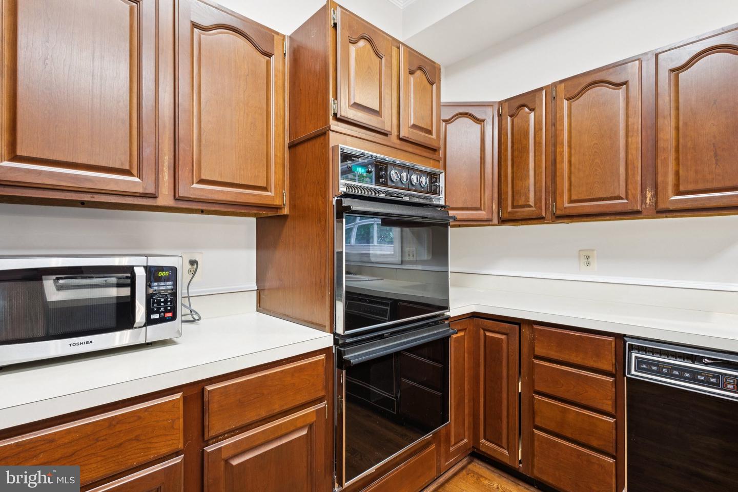 7505 WILLOWBROOK RD, FAIRFAX STATION, Virginia 22039, 5 Bedrooms Bedrooms, ,3 BathroomsBathrooms,Residential,For sale,7505 WILLOWBROOK RD,VAFX2254200 MLS # VAFX2254200