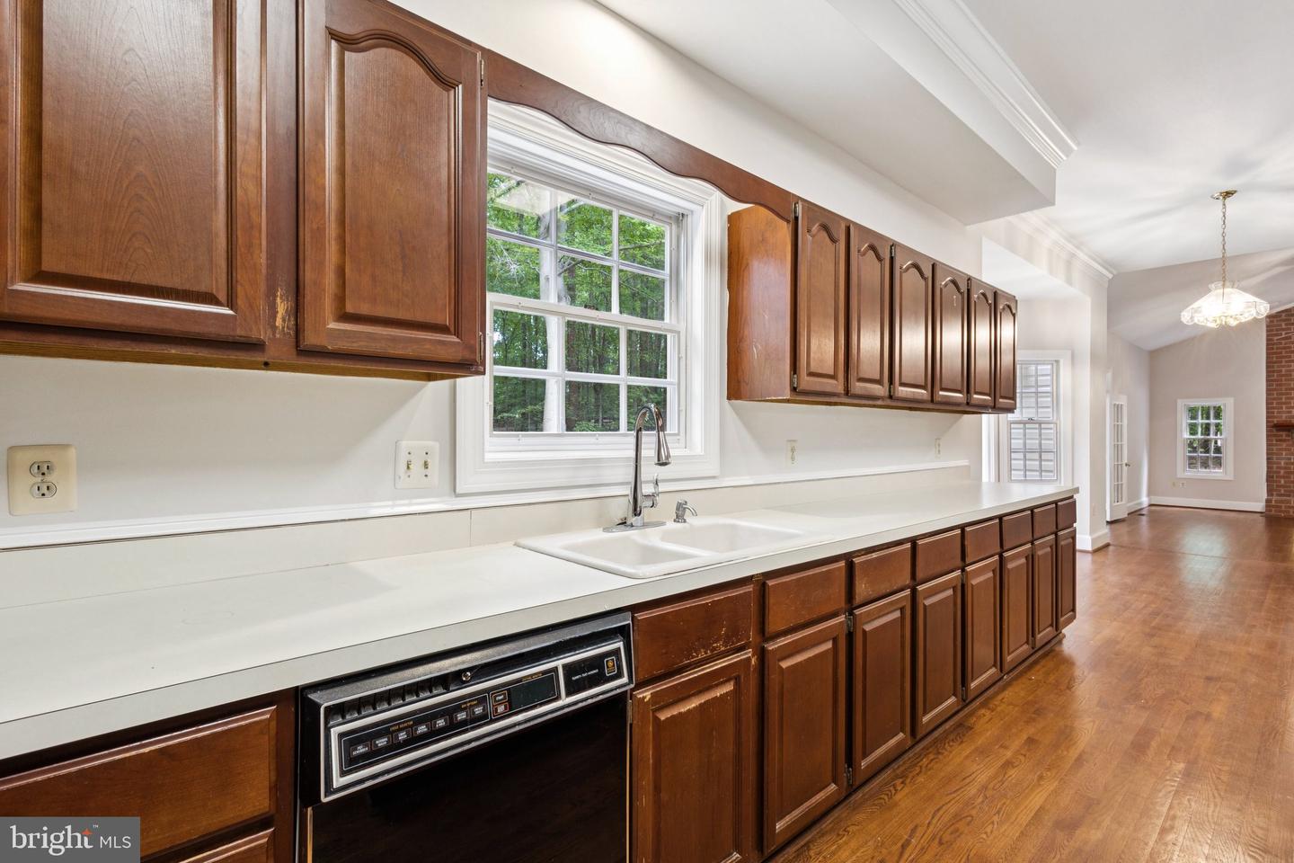7505 WILLOWBROOK RD, FAIRFAX STATION, Virginia 22039, 5 Bedrooms Bedrooms, ,3 BathroomsBathrooms,Residential,For sale,7505 WILLOWBROOK RD,VAFX2254200 MLS # VAFX2254200