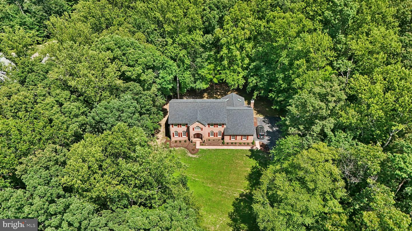 7505 WILLOWBROOK RD, FAIRFAX STATION, Virginia 22039, 5 Bedrooms Bedrooms, ,3 BathroomsBathrooms,Residential,For sale,7505 WILLOWBROOK RD,VAFX2254200 MLS # VAFX2254200