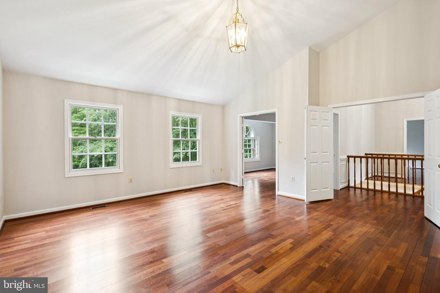 7505 WILLOWBROOK RD, FAIRFAX STATION, Virginia 22039, 5 Bedrooms Bedrooms, ,3 BathroomsBathrooms,Residential,For sale,7505 WILLOWBROOK RD,VAFX2254200 MLS # VAFX2254200