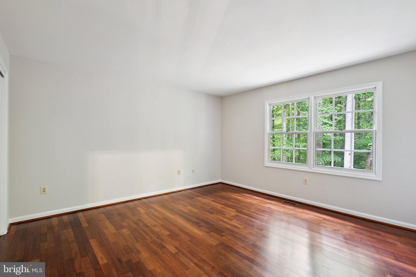 7505 WILLOWBROOK RD, FAIRFAX STATION, Virginia 22039, 5 Bedrooms Bedrooms, ,3 BathroomsBathrooms,Residential,For sale,7505 WILLOWBROOK RD,VAFX2254200 MLS # VAFX2254200