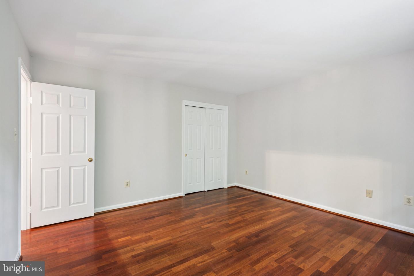 7505 WILLOWBROOK RD, FAIRFAX STATION, Virginia 22039, 5 Bedrooms Bedrooms, ,3 BathroomsBathrooms,Residential,For sale,7505 WILLOWBROOK RD,VAFX2254200 MLS # VAFX2254200