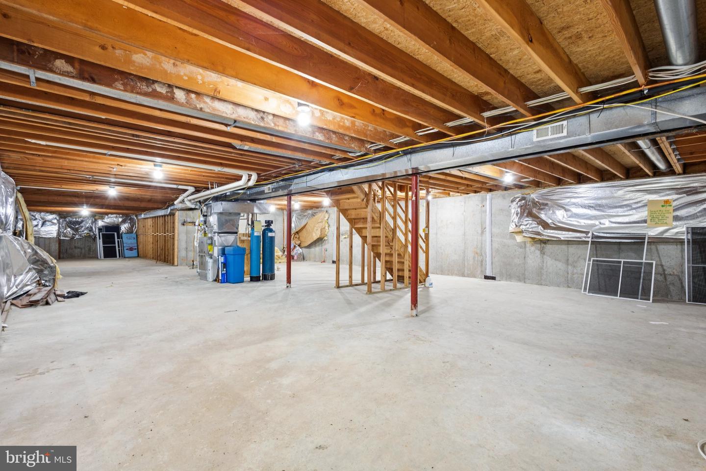 7505 WILLOWBROOK RD, FAIRFAX STATION, Virginia 22039, 5 Bedrooms Bedrooms, ,3 BathroomsBathrooms,Residential,For sale,7505 WILLOWBROOK RD,VAFX2254200 MLS # VAFX2254200