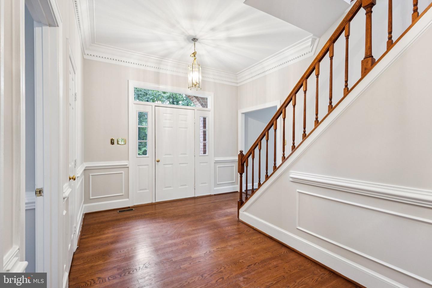 7505 WILLOWBROOK RD, FAIRFAX STATION, Virginia 22039, 5 Bedrooms Bedrooms, ,3 BathroomsBathrooms,Residential,For sale,7505 WILLOWBROOK RD,VAFX2254200 MLS # VAFX2254200