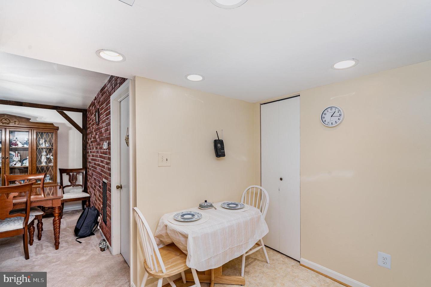 9177 BROKEN OAK PL, BURKE, Virginia 22015, 2 Bedrooms Bedrooms, ,2 BathroomsBathrooms,Residential,For sale,9177 BROKEN OAK PL,VAFX2253710 MLS # VAFX2253710