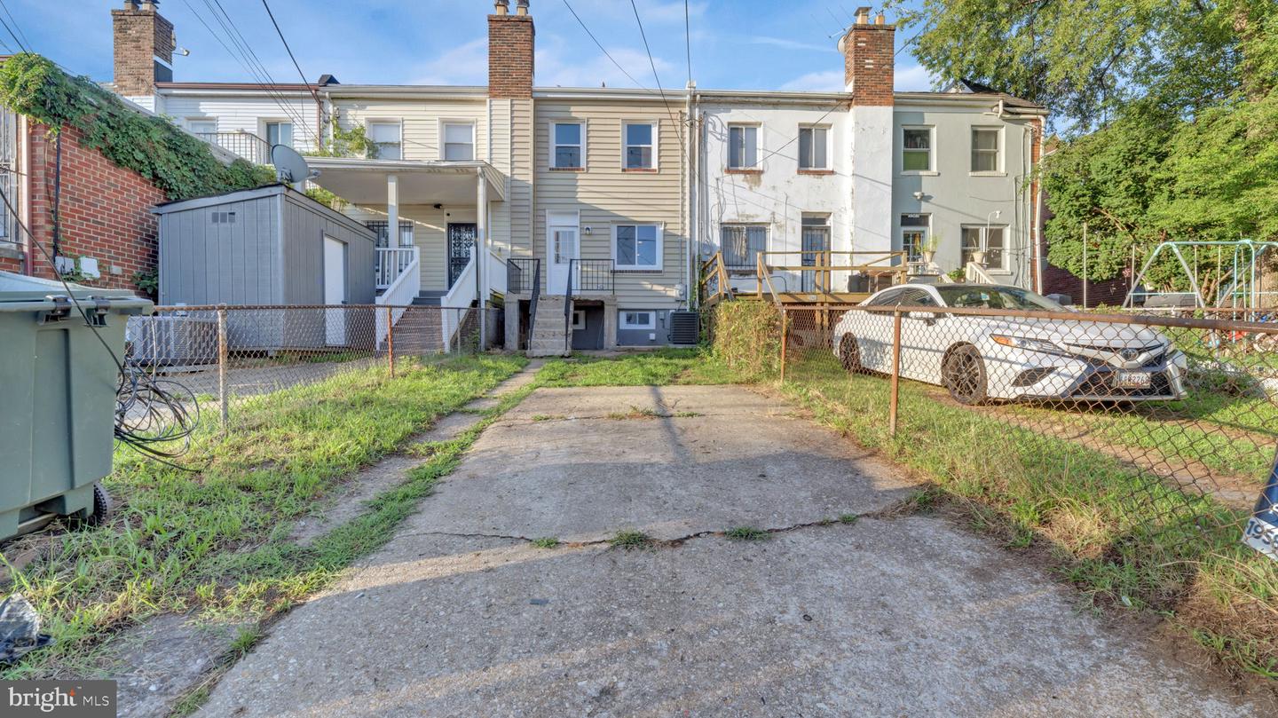 3346 BLAINE ST NE, WASHINGTON, District Of Columbia 20019, 3 Bedrooms Bedrooms, ,3 BathroomsBathrooms,Residential,For sale,3346 BLAINE ST NE,DCDC2209270 MLS # DCDC2209270