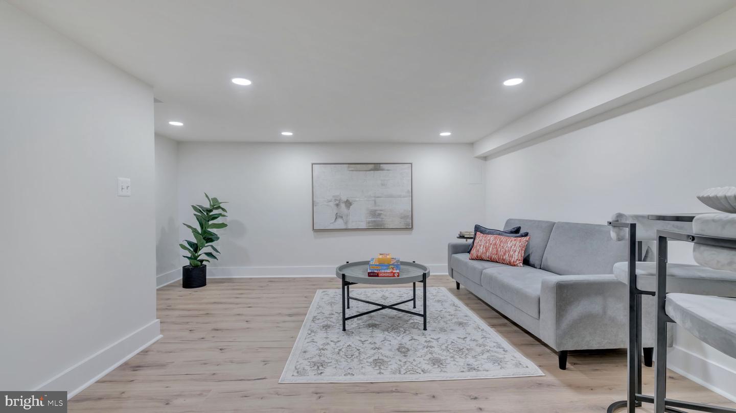 3346 BLAINE ST NE, WASHINGTON, District Of Columbia 20019, 3 Bedrooms Bedrooms, ,3 BathroomsBathrooms,Residential,For sale,3346 BLAINE ST NE,DCDC2209270 MLS # DCDC2209270