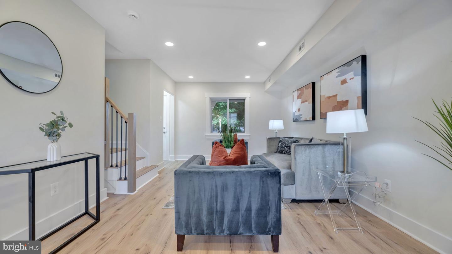 3346 BLAINE ST NE, WASHINGTON, District Of Columbia 20019, 3 Bedrooms Bedrooms, ,3 BathroomsBathrooms,Residential,For sale,3346 BLAINE ST NE,DCDC2209270 MLS # DCDC2209270