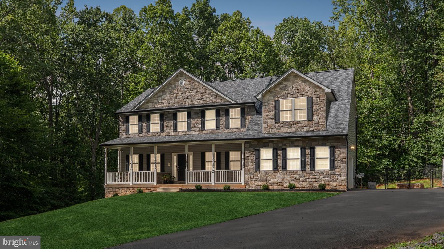 56 KINSLEY LN, FREDERICKSBURG, Virginia 22406, 4 Bedrooms Bedrooms, ,4 BathroomsBathrooms,Residential,For sale,56 KINSLEY LN,VAST2040594 MLS # VAST2040594