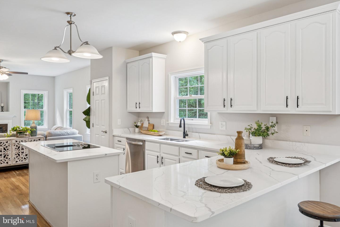 56 KINSLEY LN, FREDERICKSBURG, Virginia 22406, 4 Bedrooms Bedrooms, ,4 BathroomsBathrooms,Residential,For sale,56 KINSLEY LN,VAST2040594 MLS # VAST2040594