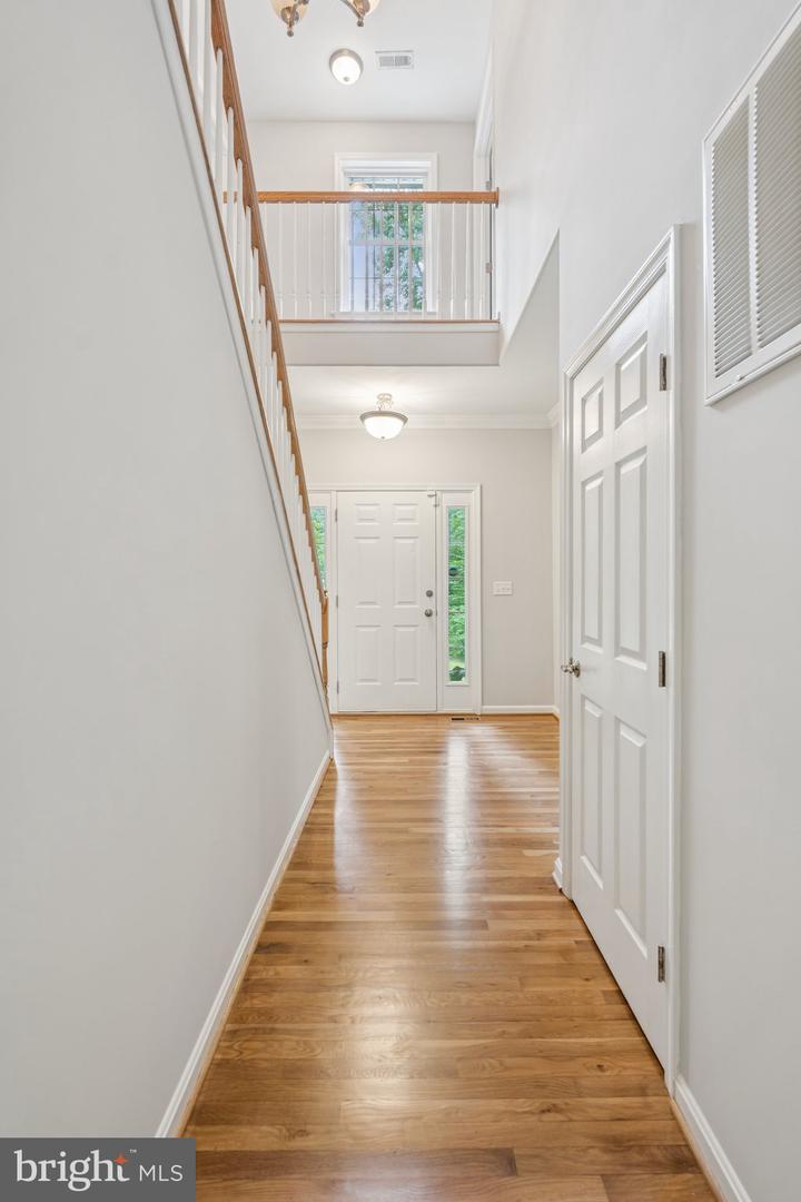 56 KINSLEY LN, FREDERICKSBURG, Virginia 22406, 4 Bedrooms Bedrooms, ,4 BathroomsBathrooms,Residential,For sale,56 KINSLEY LN,VAST2040594 MLS # VAST2040594