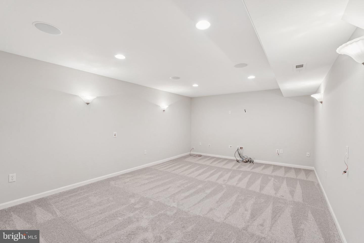56 KINSLEY LN, FREDERICKSBURG, Virginia 22406, 4 Bedrooms Bedrooms, ,4 BathroomsBathrooms,Residential,For sale,56 KINSLEY LN,VAST2040594 MLS # VAST2040594