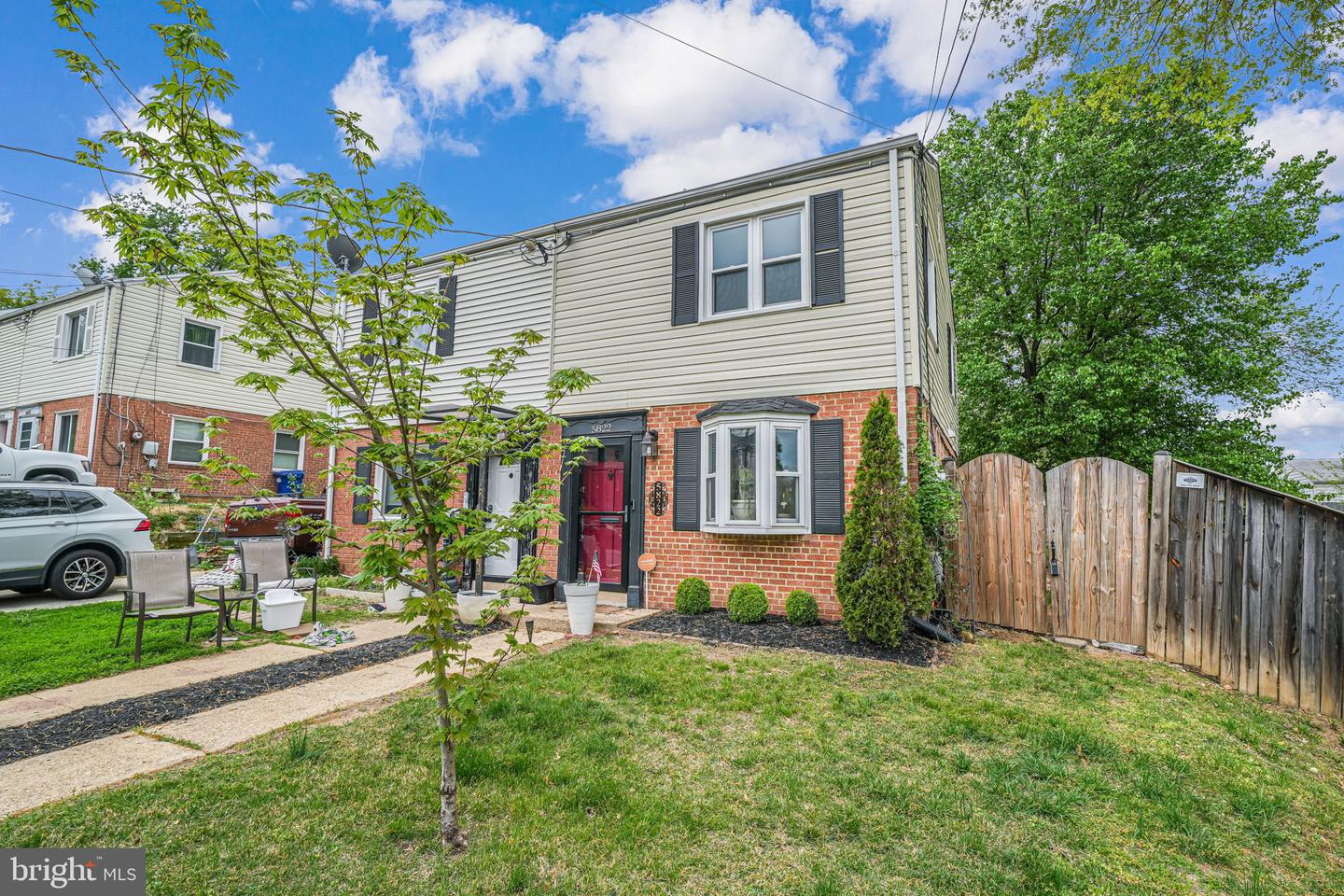 5822 FIFER DR, ALEXANDRIA, Virginia 22303, 2 Bedrooms Bedrooms, ,1 BathroomBathrooms,Residential,For sale,5822 FIFER DR,VAFX2254218 MLS # VAFX2254218
