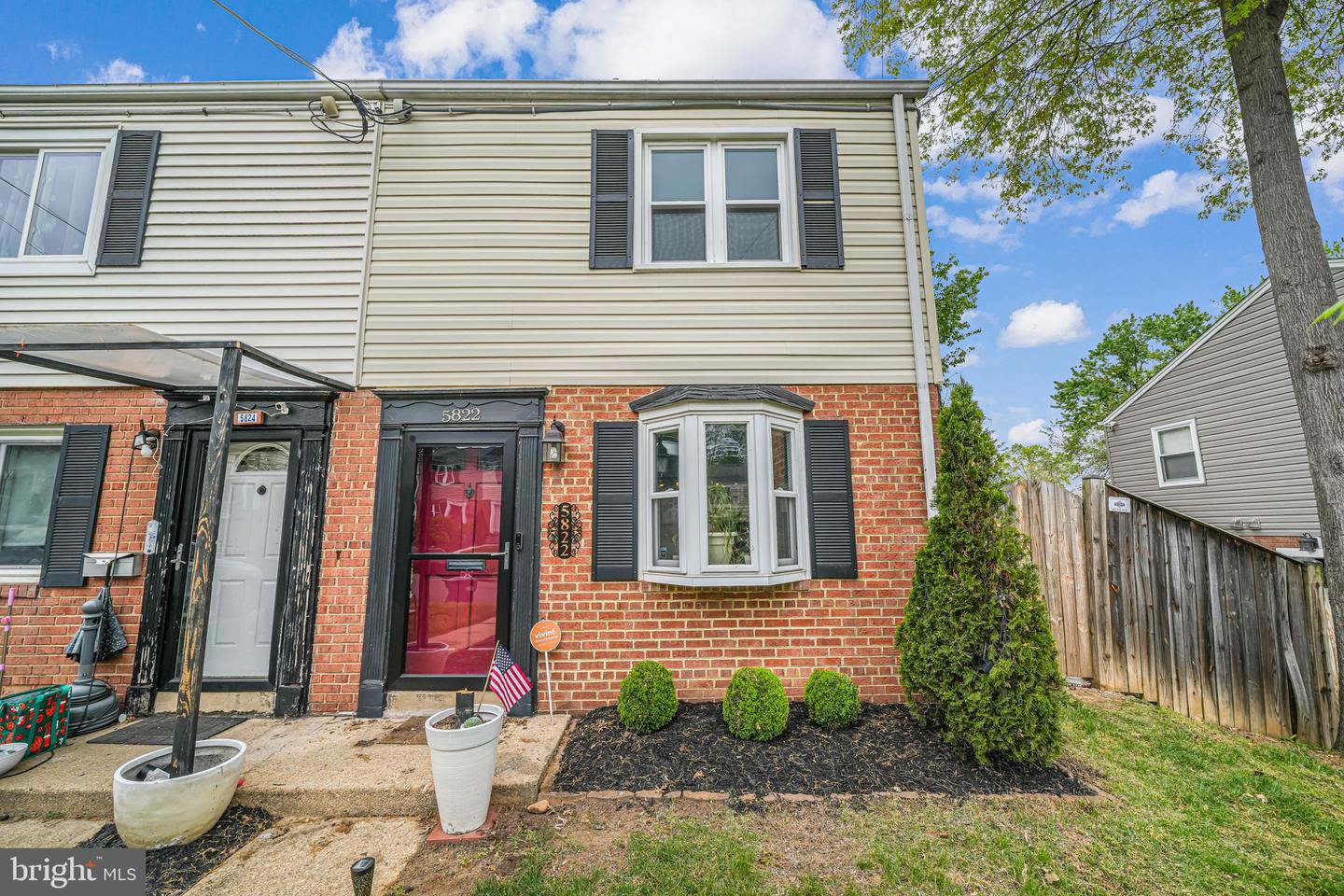5822 FIFER DR, ALEXANDRIA, Virginia 22303, 2 Bedrooms Bedrooms, ,1 BathroomBathrooms,Residential,For sale,5822 FIFER DR,VAFX2254218 MLS # VAFX2254218