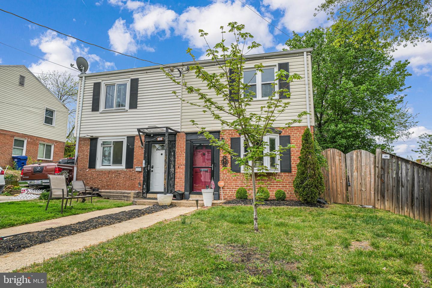 5822 FIFER DR, ALEXANDRIA, Virginia 22303, 2 Bedrooms Bedrooms, ,1 BathroomBathrooms,Residential,For sale,5822 FIFER DR,VAFX2254218 MLS # VAFX2254218