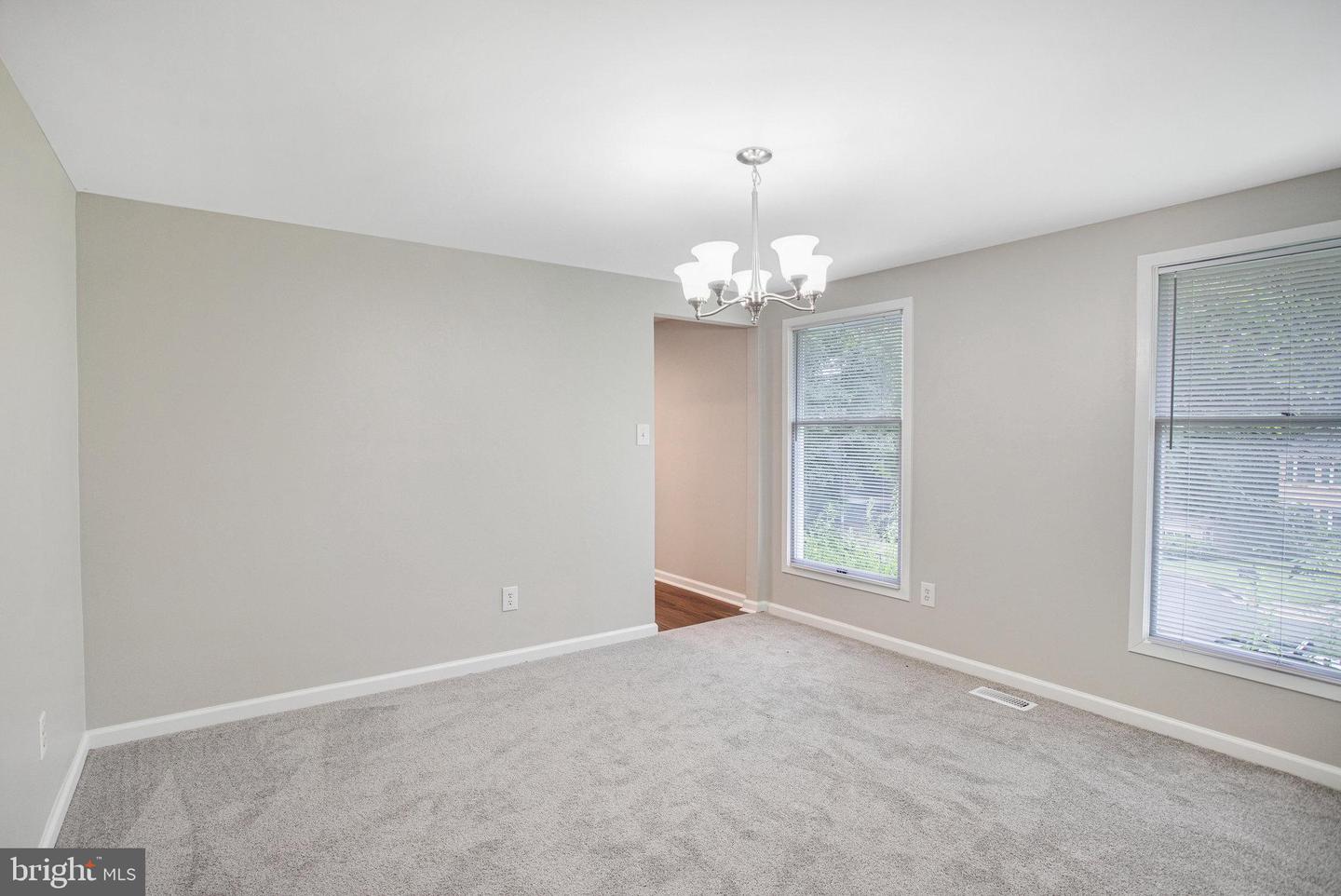 4696 FISHERMANS CV, DUMFRIES, Virginia 22025, 4 Bedrooms Bedrooms, ,2 BathroomsBathrooms,Residential,For sale,4696 FISHERMANS CV,VAPW2098754 MLS # VAPW2098754