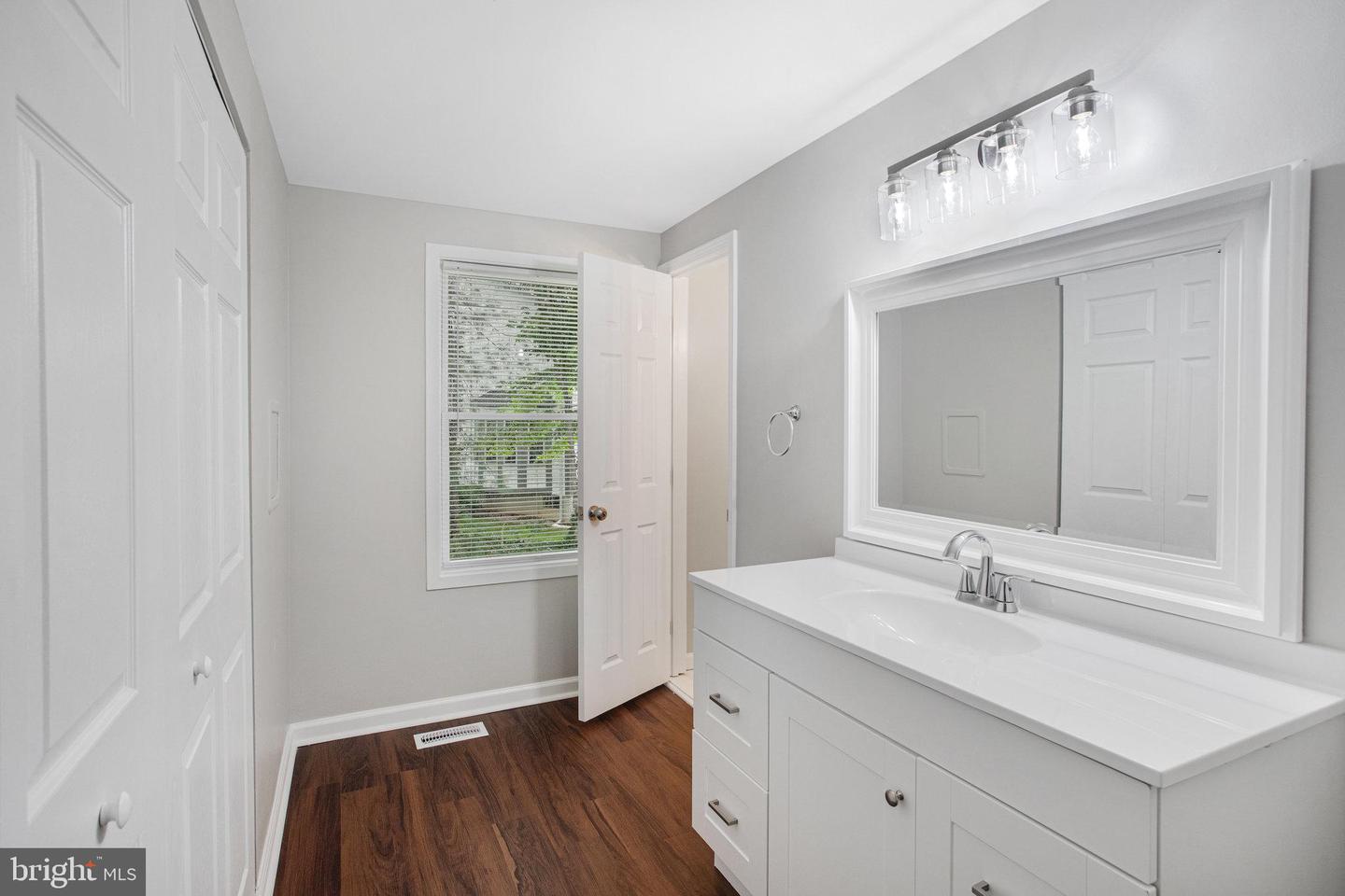 4696 FISHERMANS CV, DUMFRIES, Virginia 22025, 4 Bedrooms Bedrooms, ,2 BathroomsBathrooms,Residential,For sale,4696 FISHERMANS CV,VAPW2098754 MLS # VAPW2098754