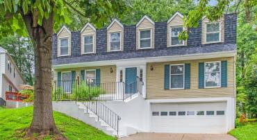 4696 FISHERMANS CV, DUMFRIES, Virginia 22025, 4 Bedrooms Bedrooms, ,2 BathroomsBathrooms,Residential,For sale,4696 FISHERMANS CV,VAPW2098754 MLS # VAPW2098754