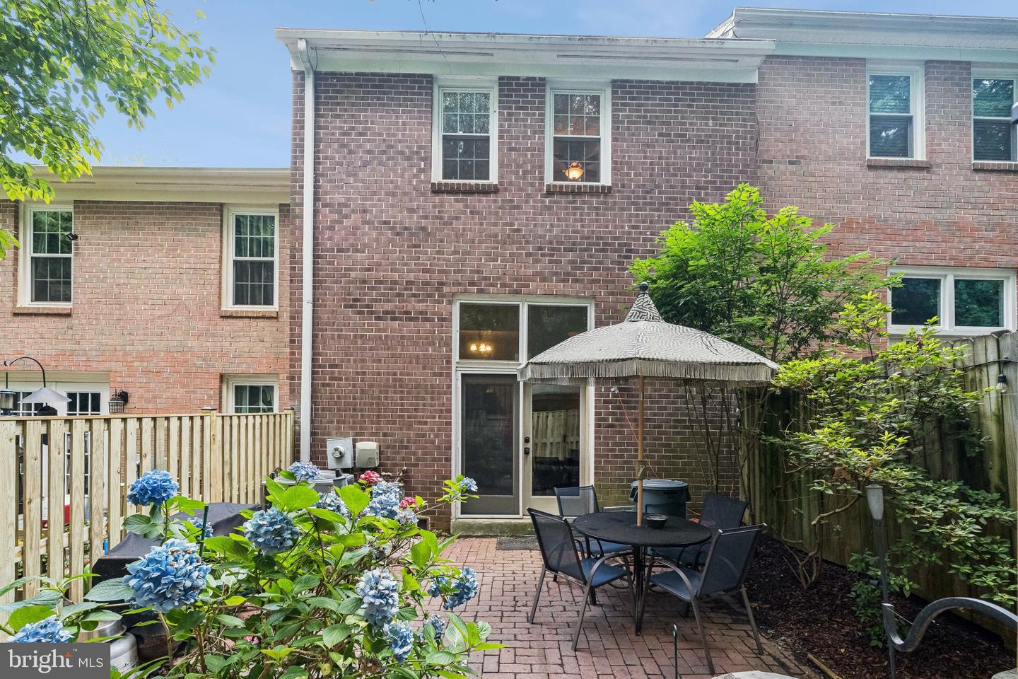 2408 WANDA WAY, RESTON, Virginia 20191, 3 Bedrooms Bedrooms, ,2 BathroomsBathrooms,Residential,For sale,2408 WANDA WAY,VAFX2254522 MLS # VAFX2254522