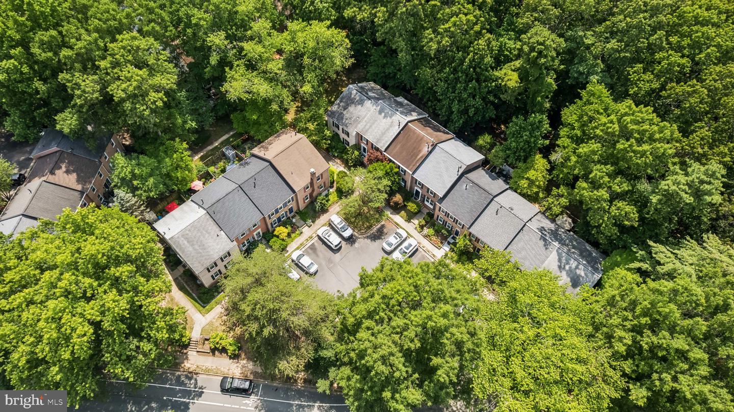 2408 WANDA WAY, RESTON, Virginia 20191, 3 Bedrooms Bedrooms, ,2 BathroomsBathrooms,Residential,For sale,2408 WANDA WAY,VAFX2254522 MLS # VAFX2254522