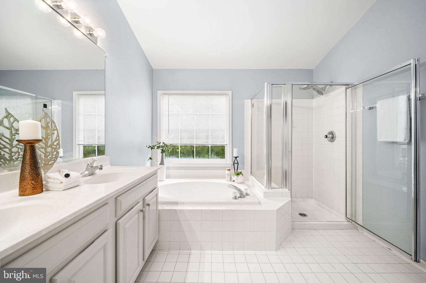 2725 BARONHURST DR, VIENNA, Virginia 22181, 3 Bedrooms Bedrooms, ,3 BathroomsBathrooms,Residential,For sale,2725 BARONHURST DR,VAFX2254240 MLS # VAFX2254240