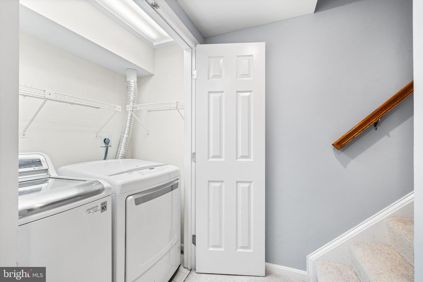 2725 BARONHURST DR, VIENNA, Virginia 22181, 3 Bedrooms Bedrooms, ,3 BathroomsBathrooms,Residential,For sale,2725 BARONHURST DR,VAFX2254240 MLS # VAFX2254240