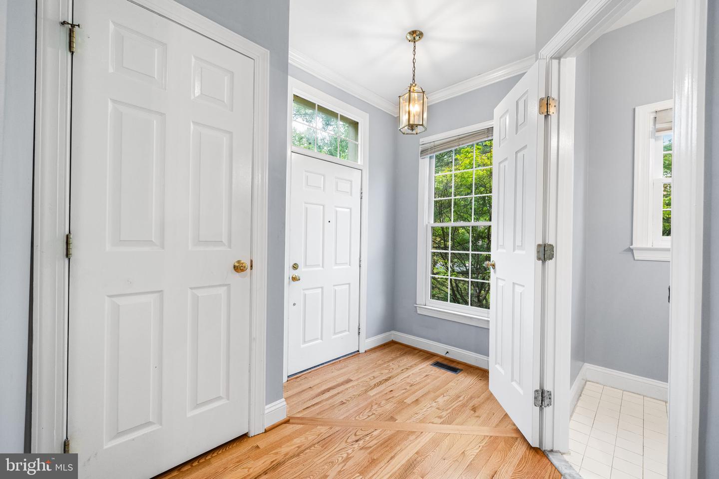 2725 BARONHURST DR, VIENNA, Virginia 22181, 3 Bedrooms Bedrooms, ,3 BathroomsBathrooms,Residential,For sale,2725 BARONHURST DR,VAFX2254240 MLS # VAFX2254240