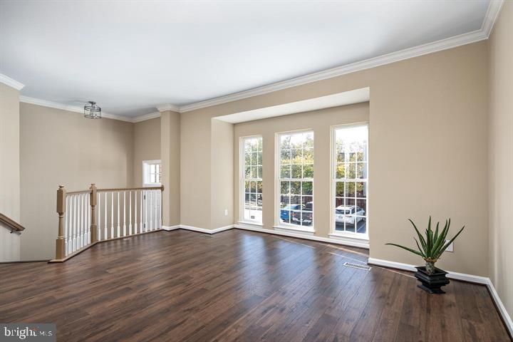 22051 CHELSY PAIGE SQ, ASHBURN, Virginia 20148, 3 Bedrooms Bedrooms, ,2 BathroomsBathrooms,Residential,For sale,22051 CHELSY PAIGE SQ,VALO2101474 MLS # VALO2101474