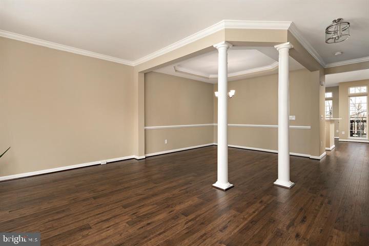 22051 CHELSY PAIGE SQ, ASHBURN, Virginia 20148, 3 Bedrooms Bedrooms, ,2 BathroomsBathrooms,Residential,For sale,22051 CHELSY PAIGE SQ,VALO2101474 MLS # VALO2101474