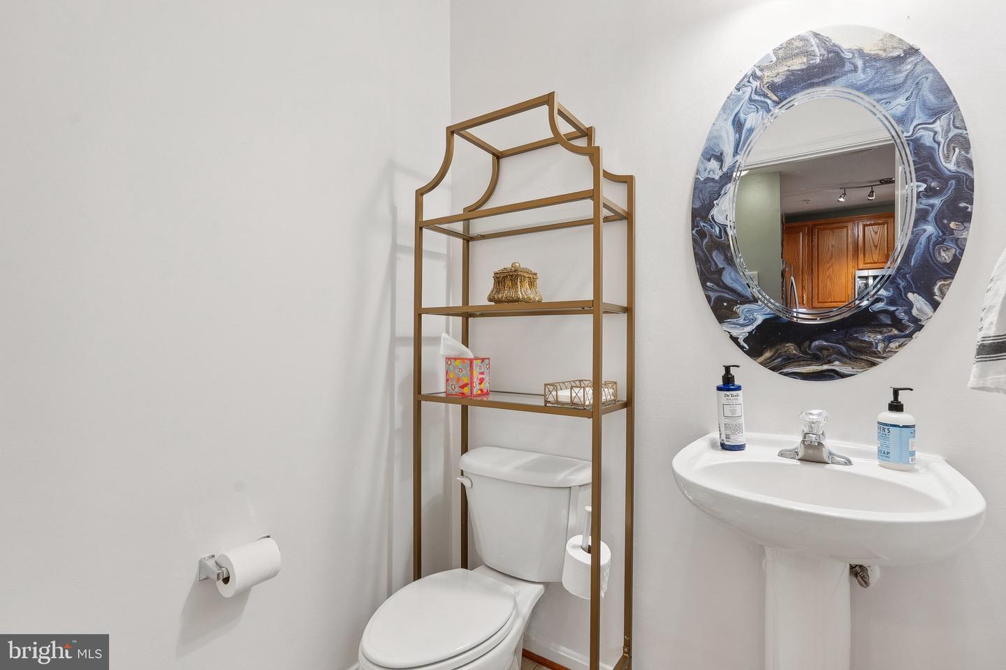 19261 HARLOW SQ, LEESBURG, Virginia 20176, 3 Bedrooms Bedrooms, ,2 BathroomsBathrooms,Residential,For sale,19261 HARLOW SQ,VALO2101480 MLS # VALO2101480
