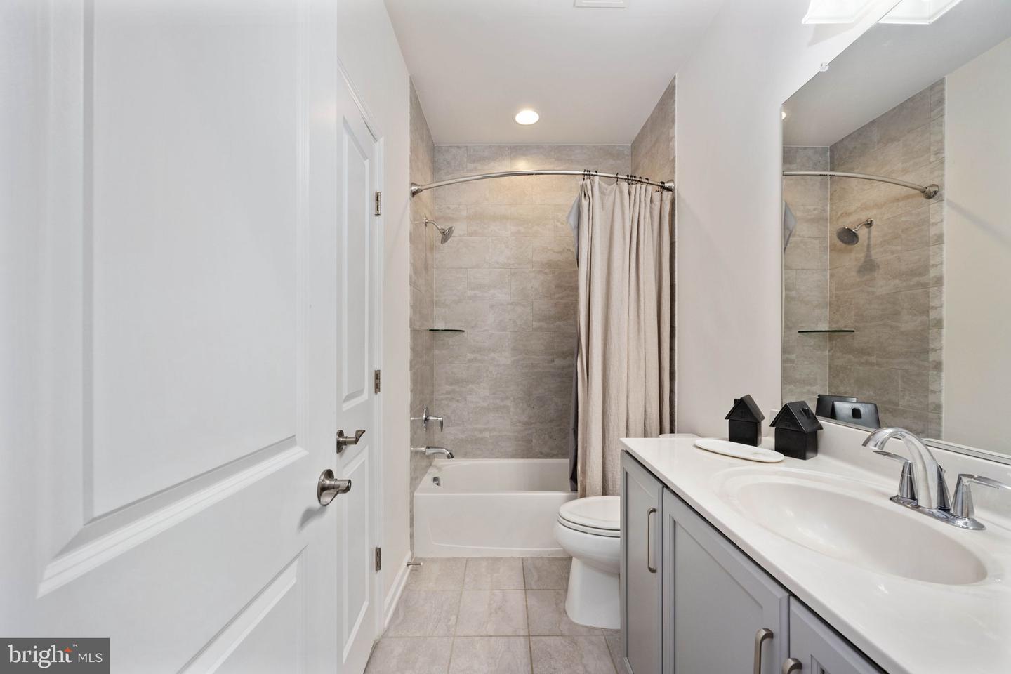 865 BASSWOOD DR, STAFFORD, Virginia 22554, 3 Bedrooms Bedrooms, ,2 BathroomsBathrooms,Residential,For sale,865 BASSWOOD DR,VAST2040606 MLS # VAST2040606