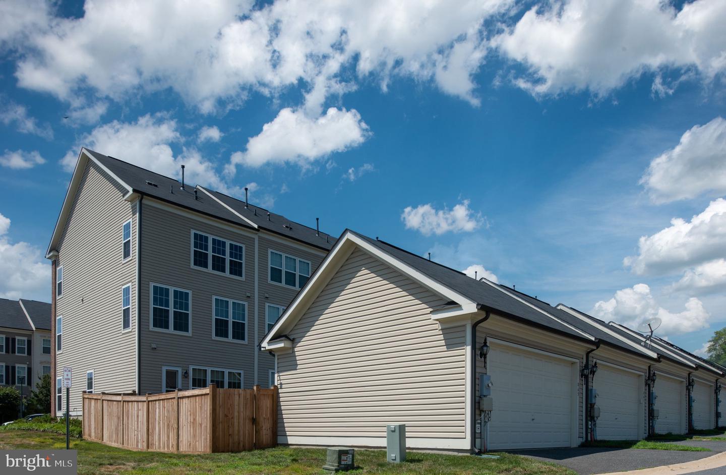865 BASSWOOD DR, STAFFORD, Virginia 22554, 3 Bedrooms Bedrooms, ,2 BathroomsBathrooms,Residential,For sale,865 BASSWOOD DR,VAST2040606 MLS # VAST2040606